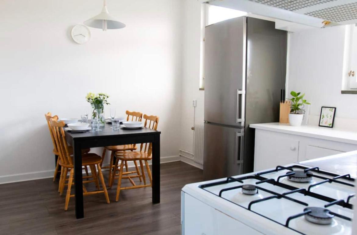 Stockholm Apartment, Hammarbyhojden Bagian luar foto